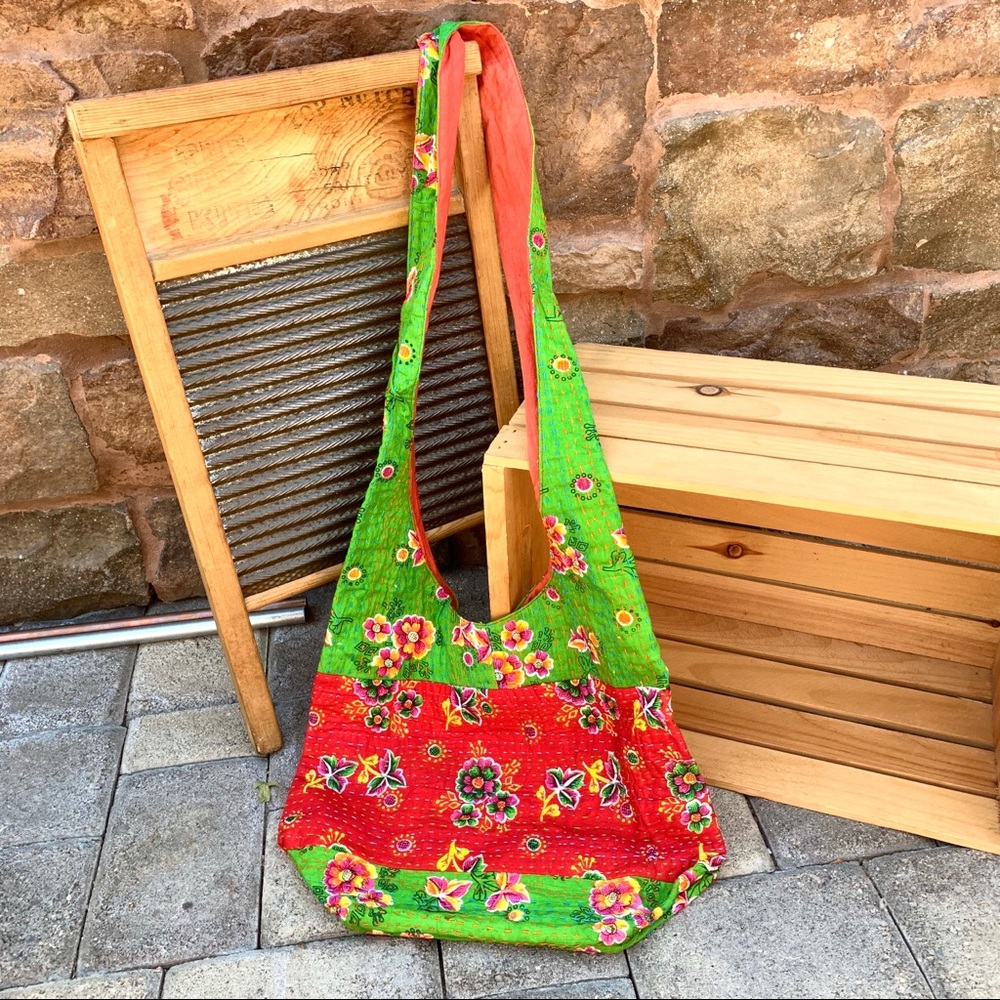 ✨VINTAGE KANTHA SARI HOBO TOTE BA…